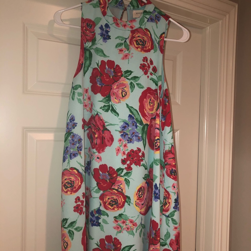Everly floral dress, size small